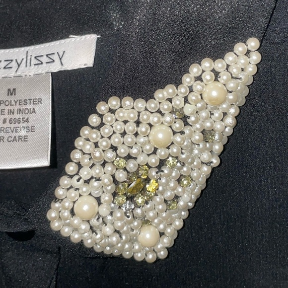 DizzyLizzy Sheer Tank - Picture 7 of 7